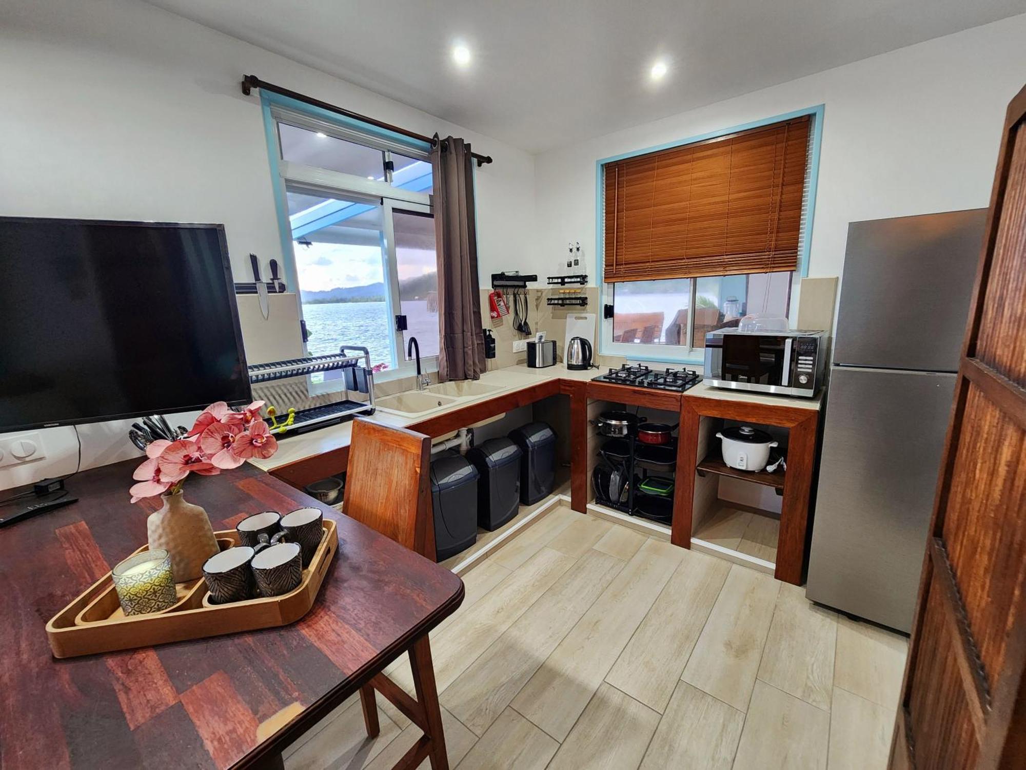 Studio Bord De Mer Fare Tahitea Pension Taputapuapea Extérieur photo